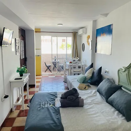 Estudio Jimena Cordoba En El Centro De アパート ネルハ