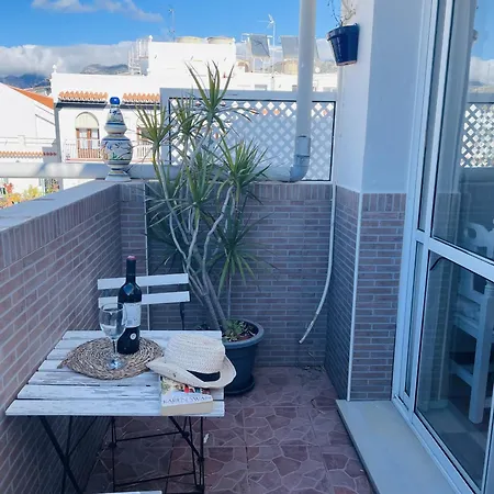Estudio Jimena Cordoba En El Centro De アパート ネルハ